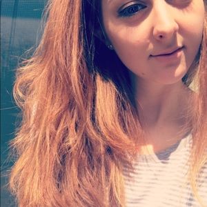 Meet your Posher, Kayla